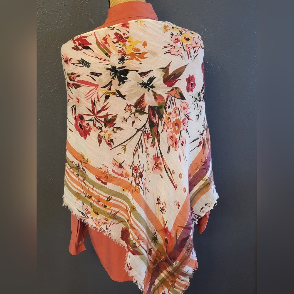 J Jill Woven Cotton Lightweight Floral Shawl - Picture 2 of 7